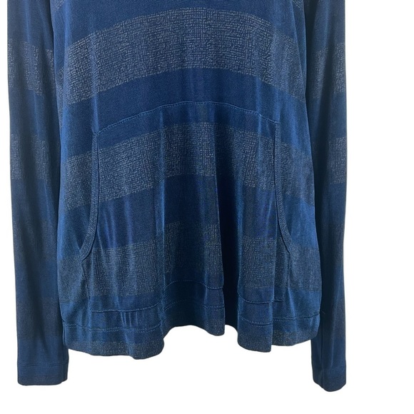 CHICO'S TRAVELERS HOODED PULLOVER V-NECK - Picture 5 of 11